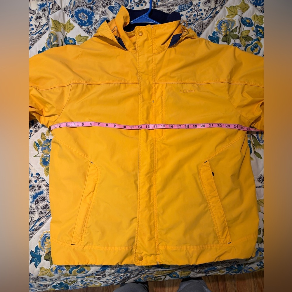 L.L. Bean 3-in-1 jacket, Shell + Insulator, Yellow and Navy, Men’s size XL-Reg - Picture 9 of 11